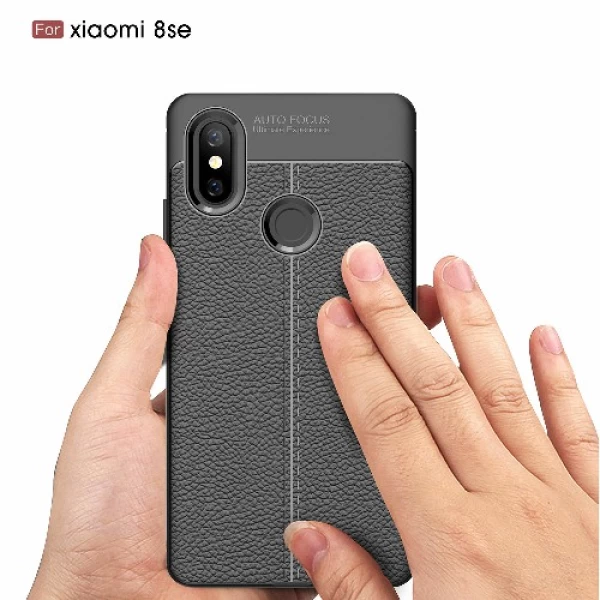 قاب محافظ ژله ای طرح چرم Xiaomi Mi 8 SE / Mi8 SE مدل Auto Focus