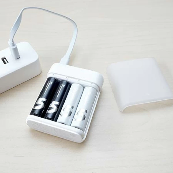 شارژر باتری قلمی و نیم قلمی شیائومی Xiaomi ZI5 / ZI7 Ni-MH Battery Fast Charger