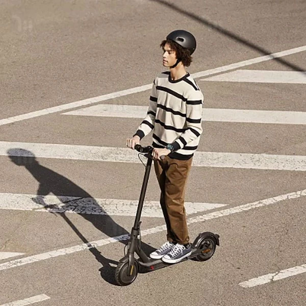 اسکوتر برقی شیائومی Xiaomi Mi Electric Scooter Essential 2025 نسخه گلوبال