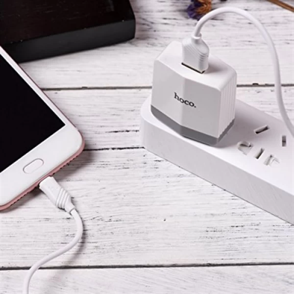 شارژر دیواری تک پورت 2.4 میلی آمپر هوکو Hoco C13A Smart USB Charger