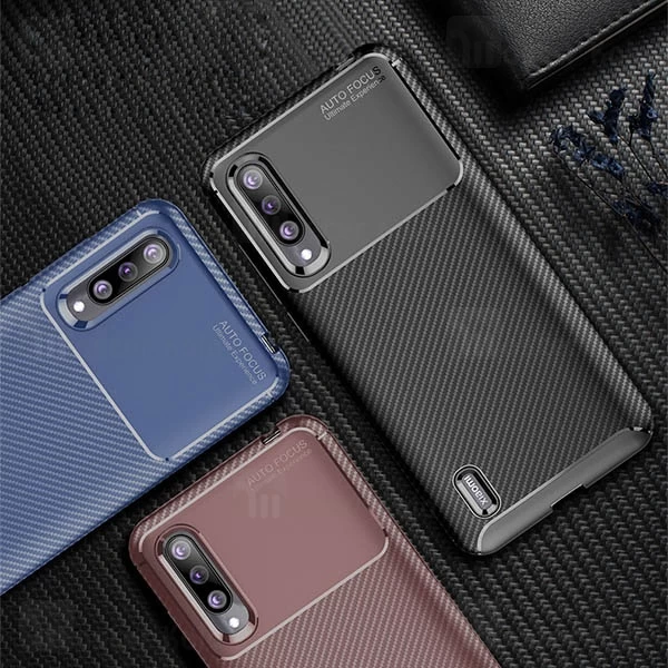 قاب فیبر کربنی Xiaomi Mi CC9 / Mi 9 Lite AutoFocus Beetle Case