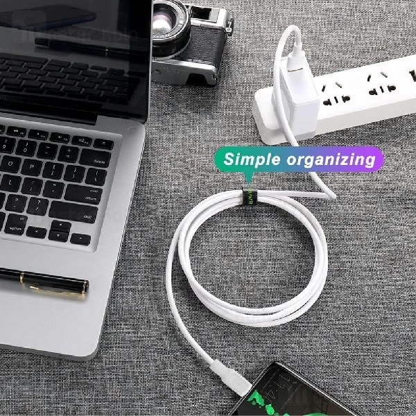 کابل لایتنینگ باوین Bavin CB130-2M USB Cable توان 2.4 آمپر و طول 2 متر