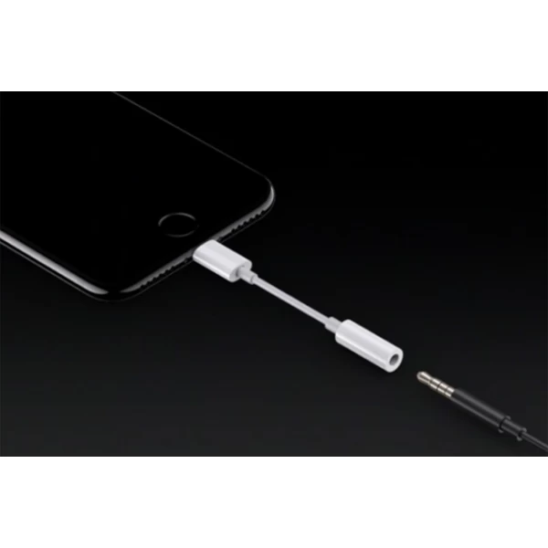 کابل تبدیل اصلی انتقال صدای 3.5 میلی متری به لایتنینگ آیفونی