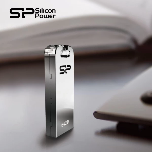 فلش مموری 8 گیگابایت سیلیکون پاور Silicon Power Touch T03